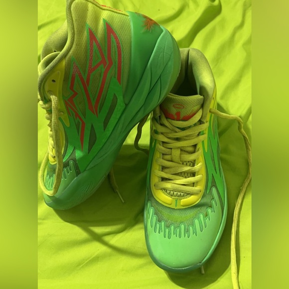 Puma MB2 x Slime shoes - Picture 2 of 4